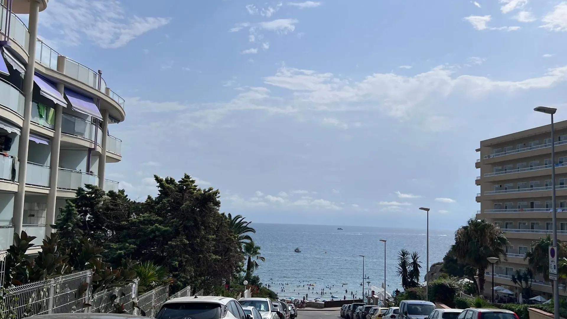 Quiet Salou Beach Front